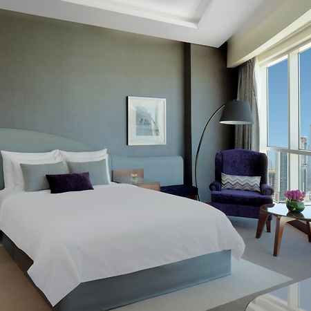 Radisson Blu Hotel, Dubai Waterfront Exteriör bild